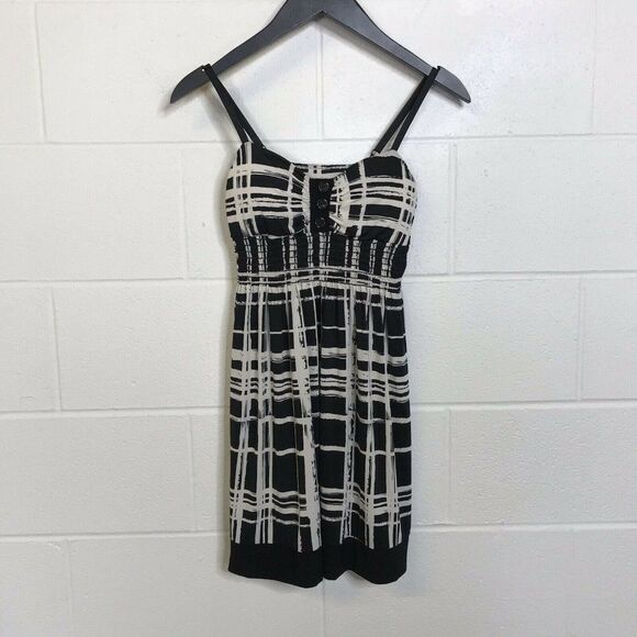Twenty One 21 Womens Black/White Spaghetti Strap Stretch Fit &Flare Dress Small - Picture 1 of 12